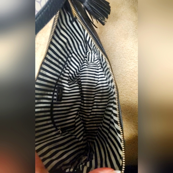 Kate Spade Black Leather Shoulder Bag Pebbeled Black Leather Striped Interior - Picture 9 of 9